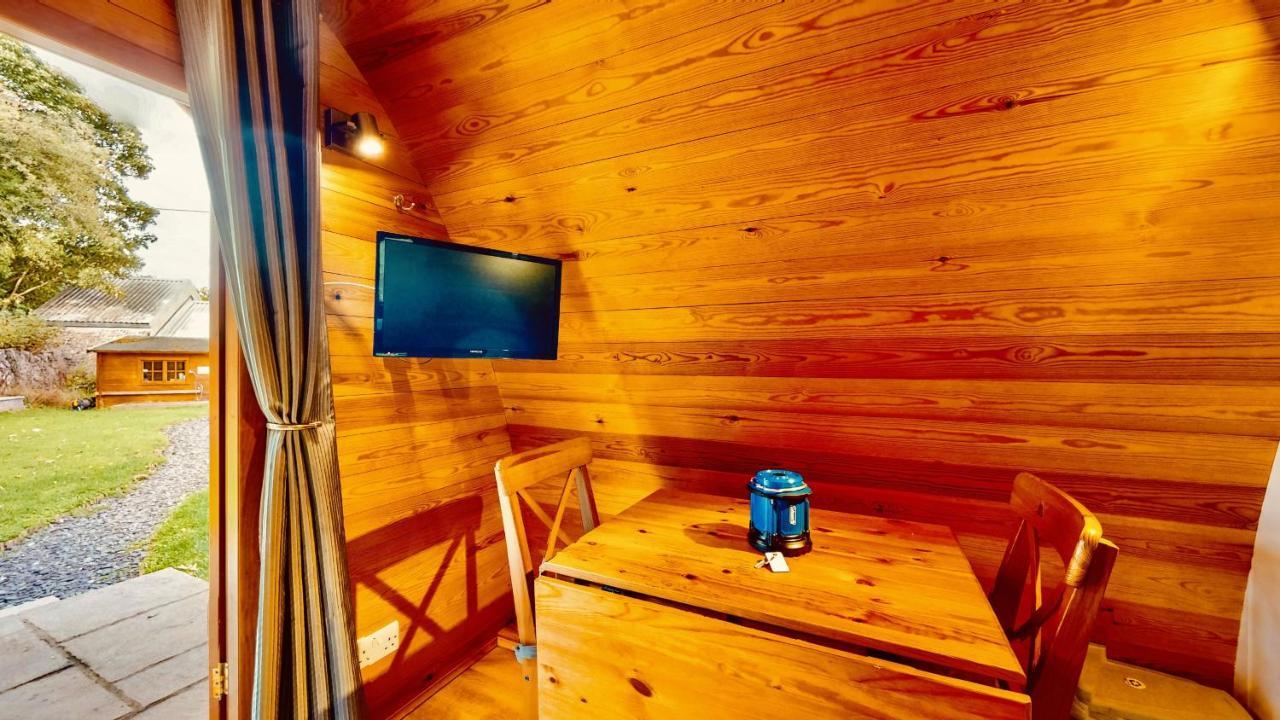 Holiday home Dog Friendly Glamping Pods With Hot Tubs Dwyran